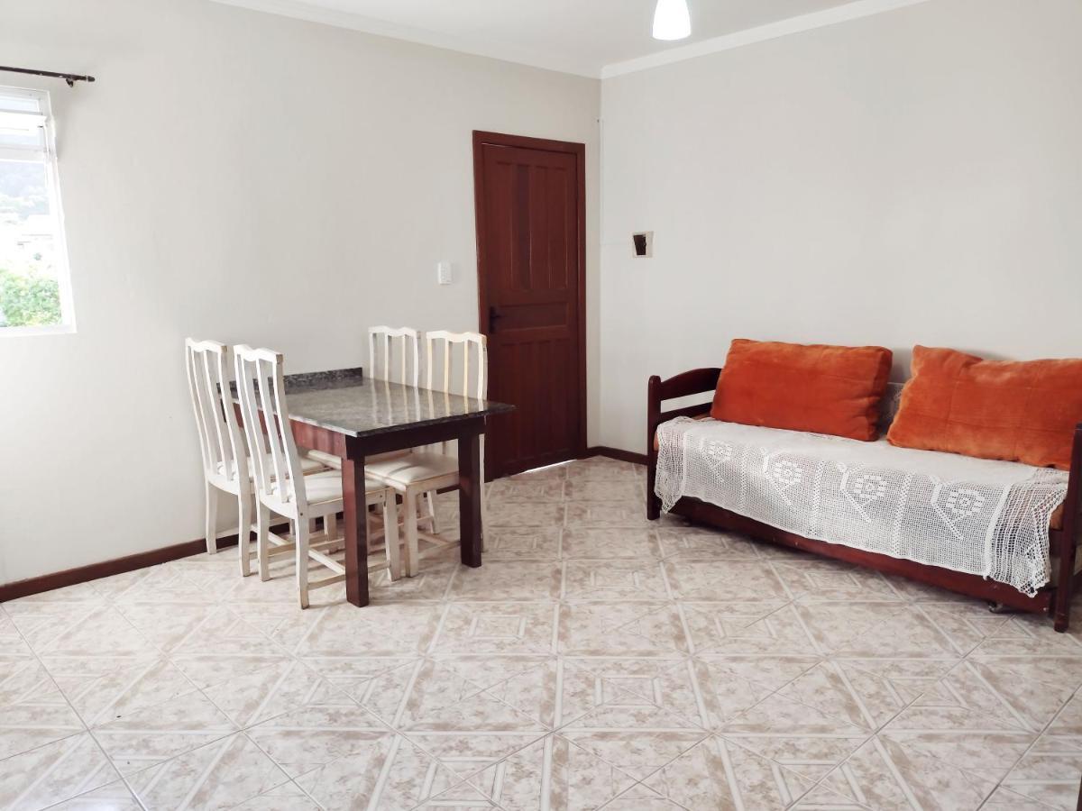 Residencial Lilly - Aptos De 1 E 2 Dorm. Florianópolis 外观 照片