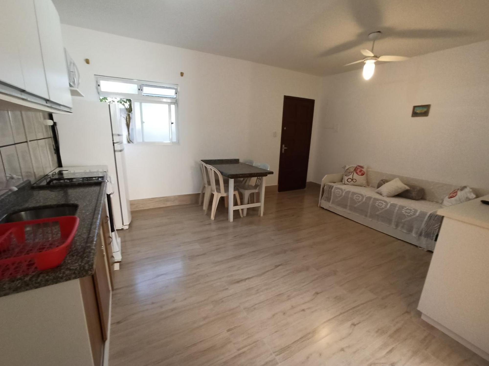 Residencial Lilly - Aptos De 1 E 2 Dorm. Florianópolis 外观 照片